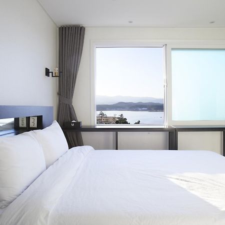 Hotel Swan Gangneung Buitenkant foto