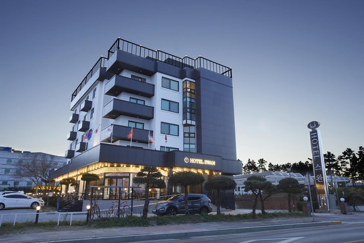 Hotel Swan Gangneung Buitenkant foto